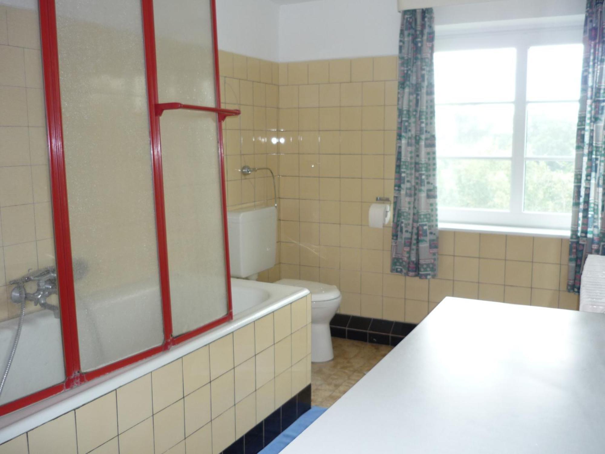Apartment mit 2 Schlafzimmern und Dusche